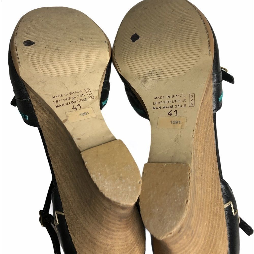 Bronx Mia Embroidered Pump / Wedge - Picture 7 of 8